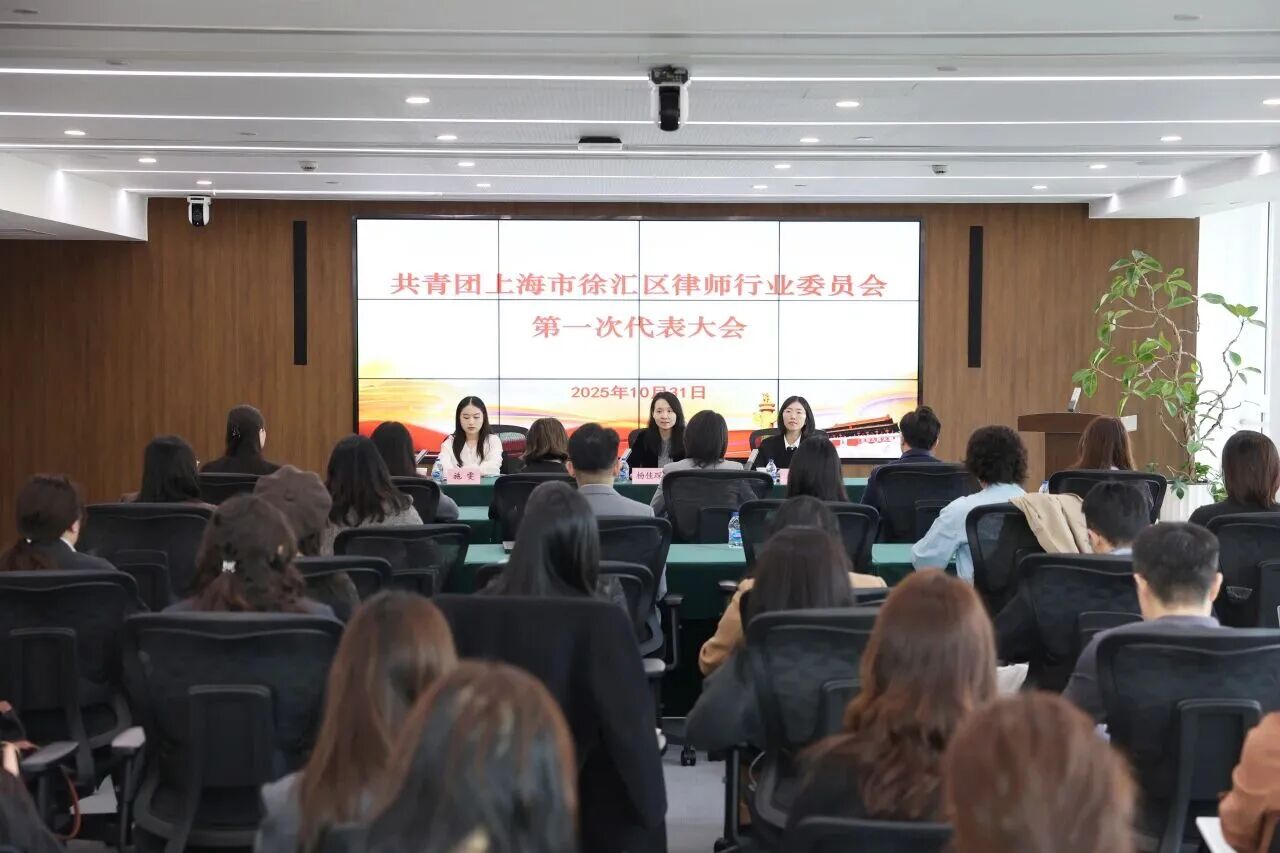 1762485539588058284.jpg 4c9979be9ad23bfccad38257aa519354.jpg