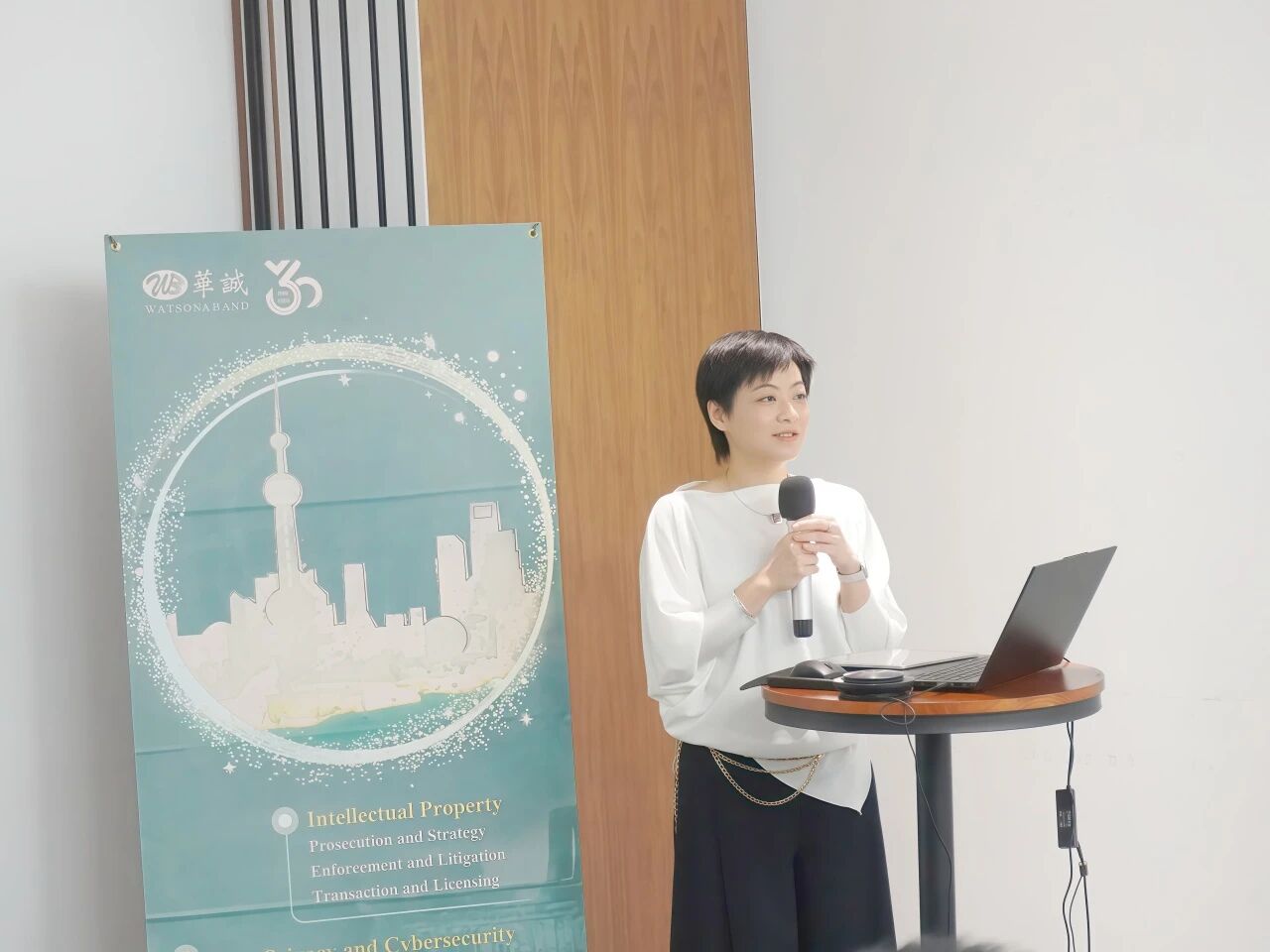 1769418010935036215.jpg 80c5fd9a87c5eaa20012f7ac2e1dd5c2.jpg